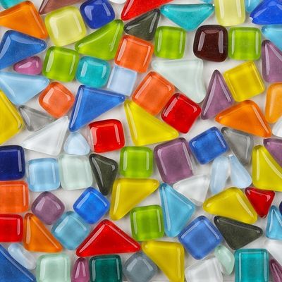 الزخارف البلاستيكية للعطلات أدوات الفن DIY للأطفال الإبداعيين المصنوعة يدوياً الحجر المجانية الزجاجية الرسم الجدار خلفية