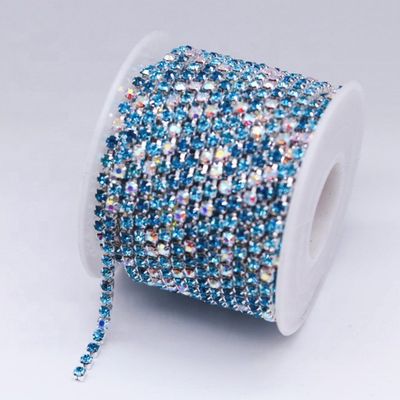 آلاف الخيارات المقدمة صديقة للبيئة Ab Crystal Roll حفلات المنزل DIY تزيين مع الزجاج القماش المواد البلاستيكية الإمدادات