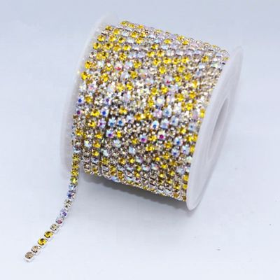 آلاف الخيارات المقدمة صديقة للبيئة Ab Crystal Roll حفلات المنزل DIY تزيين مع الزجاج القماش المواد البلاستيكية الإمدادات