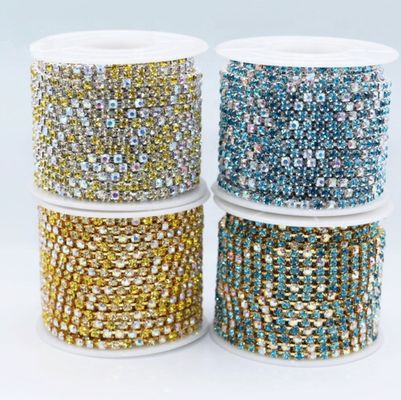 آلاف الخيارات المقدمة صديقة للبيئة Ab Crystal Roll حفلات المنزل DIY تزيين مع الزجاج القماش المواد البلاستيكية الإمدادات