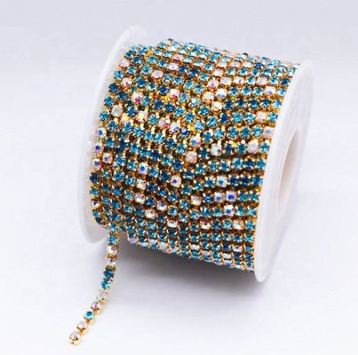 آلاف الخيارات المقدمة صديقة للبيئة Ab Crystal Roll حفلات المنزل DIY تزيين مع الزجاج القماش المواد البلاستيكية الإمدادات