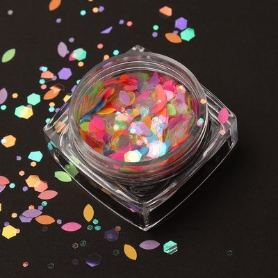 طراز قمر YiWu ZY بوليستر شونكي شكل هيكساجون التلميع التجميلي للأنماط العصرية