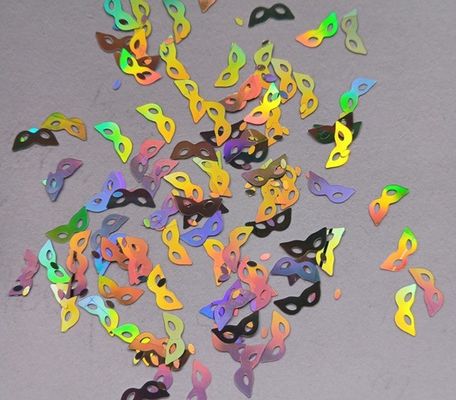 قلم جلتر على شكل صبار، أحذية ماري جين، أوراق، أشكال قضيب، مقصات، أقنعة حفلة ماردي غرا، مقصات، فيونكات، جلتر على شكل