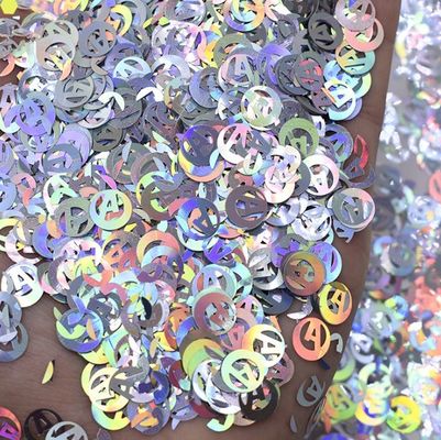 365 لونًا بريقًا على شكل حرف أ في الدائرة شكل بريق إضافة مثالية لتزيين عيد الميلاد الداخلي